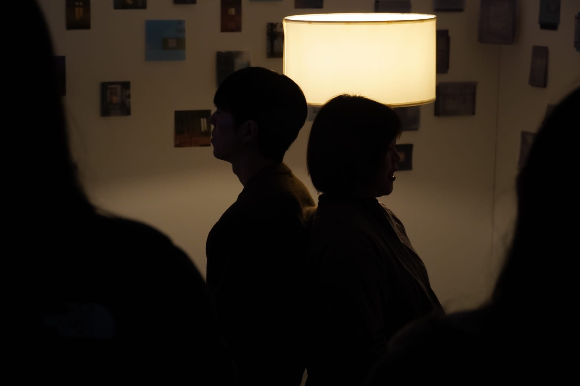 공성하, 문유림, 박유진 《안의 밖, 밖의 안: The Window as Betwixt and Between》
